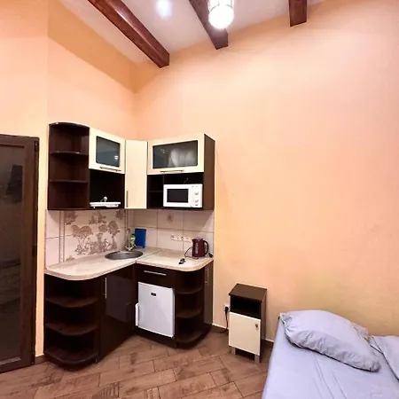 віп вулиця куліша 13 біля форуму недалеко малевичу Lägenhet Lviv