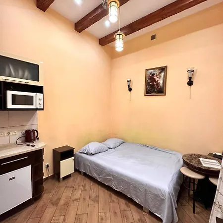 віп вулиця куліша 13 біля форуму недалеко малевичу *