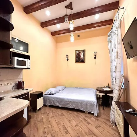 віп вулиця куліша 13 біля форуму недалеко малевичу Apartament *