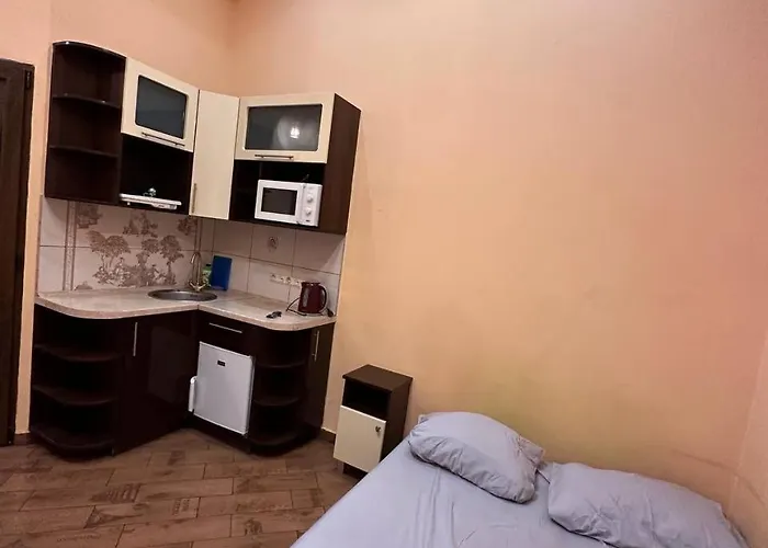 віп вулиця куліша 13 біля форуму недалеко малевичу Apartment *