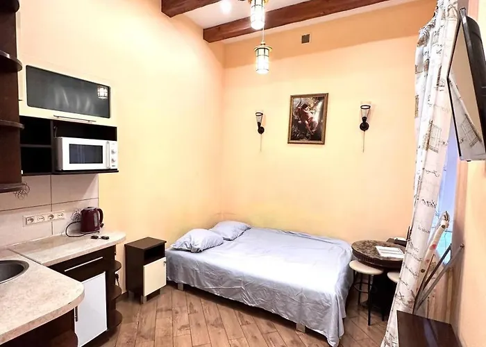 Apartment віп вулиця куліша 13 біля форуму недалеко малевичу Lviv