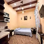 віп вулиця куліша 13 біля форуму недалеко малевичу *
