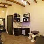 віп вулиця куліша 13 біля форуму недалеко малевичу * Lviv