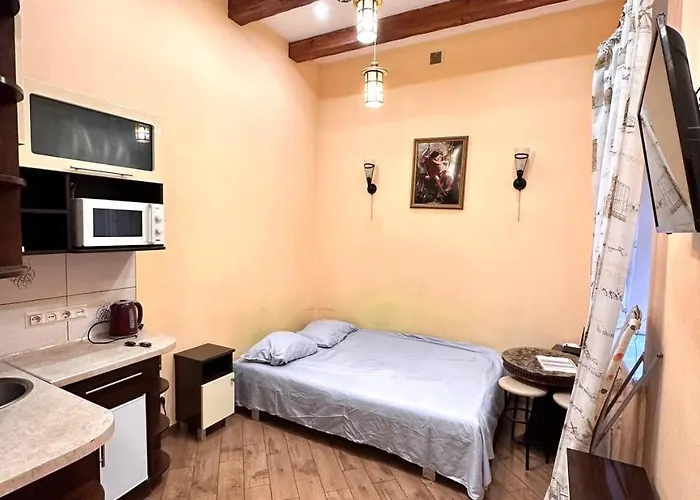 віп вулиця куліша 13 біля форуму недалеко малевичу