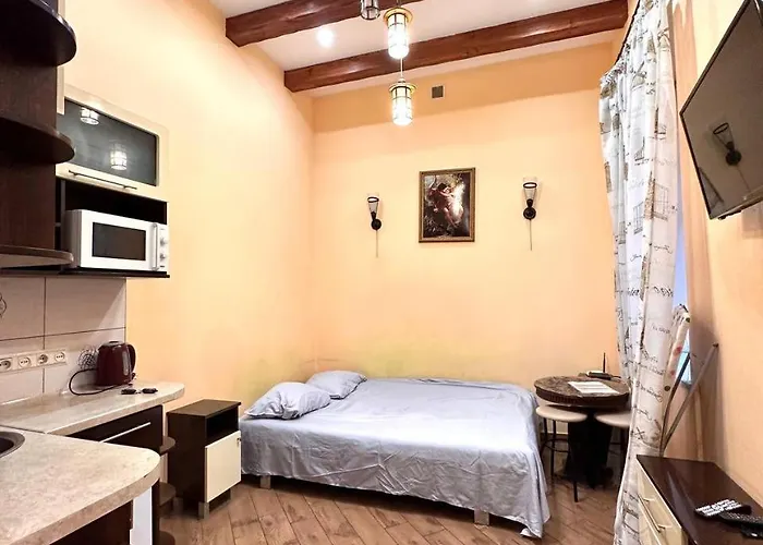 віп вулиця куліша 13 біля форуму недалеко малевичу Apartamento *